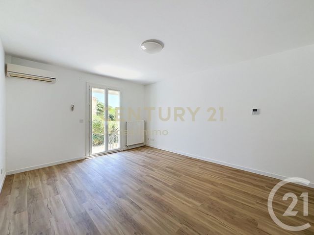 maison à louer - 4 pièces - 75.2 m2 - LOUPIAN - 34 - LANGUEDOC-ROUSSILLON - Century 21 Védas Immo
