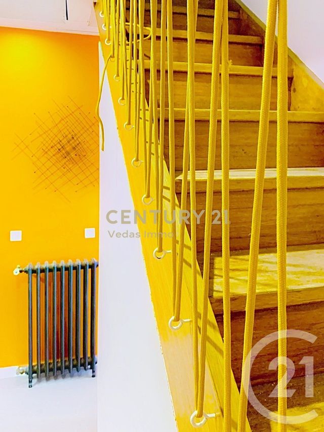 maison à louer - 3 pièces - 110.0 m2 - ST JEAN DE VEDAS - 34 - LANGUEDOC-ROUSSILLON - Century 21 Védas Immo