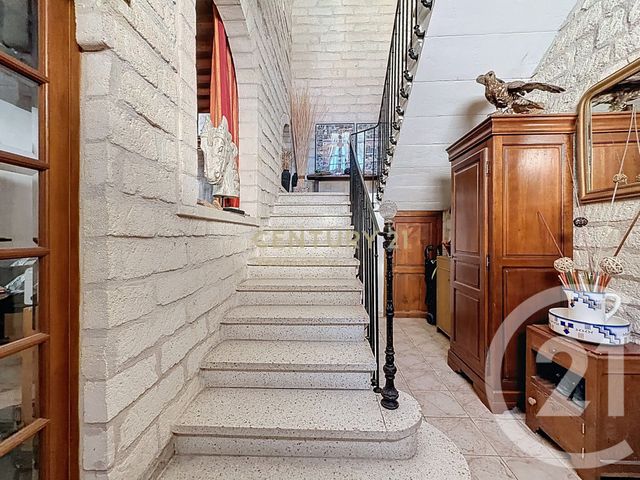 maison à vendre - 6 pièces - 179.0 m2 - SAUSSAN - 34 - LANGUEDOC-ROUSSILLON - Century 21 Védas Immo