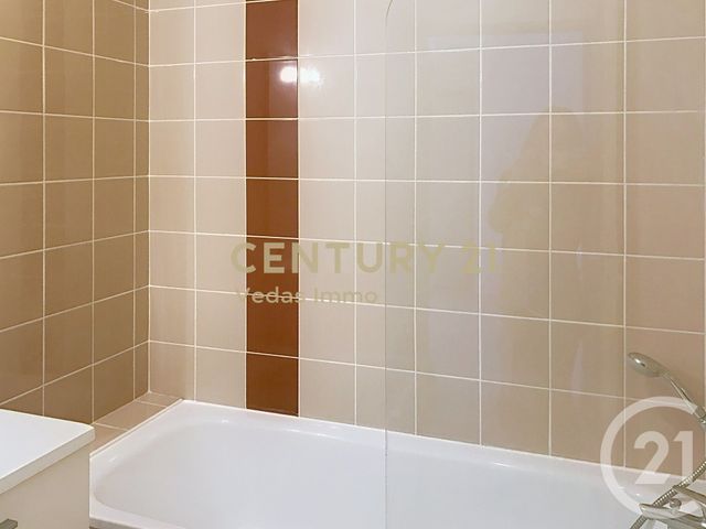 Appartement F2 à louer - 2 pièces - 45.45 m2 - MONTPELLIER - 34 - LANGUEDOC-ROUSSILLON - Century 21 Védas Immo