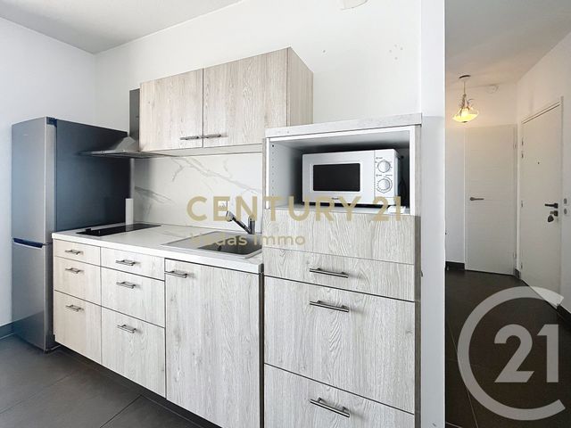 Appartement F3 à louer - 3 pièces - 60.4 m2 - ST JEAN DE VEDAS - 34 - LANGUEDOC-ROUSSILLON - Century 21 Védas Immo