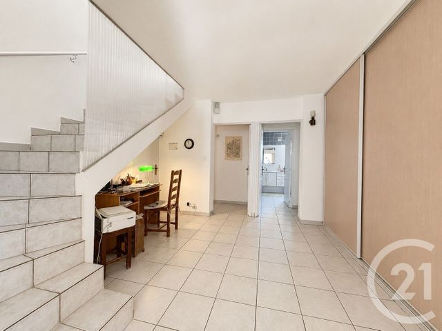 maison à vendre - 6 pièces - 184.1 m2 - FABREGUES - 34 - LANGUEDOC-ROUSSILLON - Century 21 Védas Immo