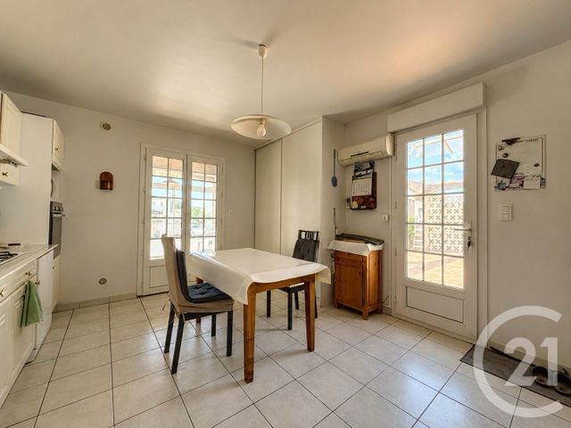 maison à vendre - 6 pièces - 184.1 m2 - FABREGUES - 34 - LANGUEDOC-ROUSSILLON - Century 21 Védas Immo