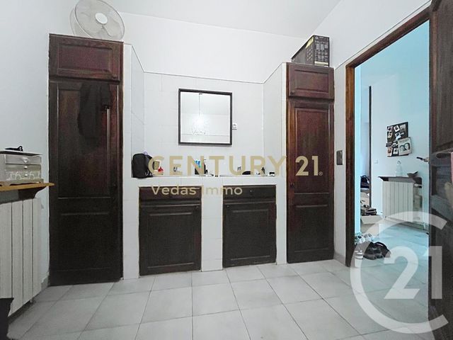 Appartement F2 à louer - 2 pièces - 65.26 m2 - ST JEAN DE VEDAS - 34 - LANGUEDOC-ROUSSILLON - Century 21 Védas Immo