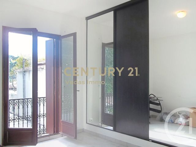 Appartement F2 à louer - 2 pièces - 65.26 m2 - ST JEAN DE VEDAS - 34 - LANGUEDOC-ROUSSILLON - Century 21 Védas Immo