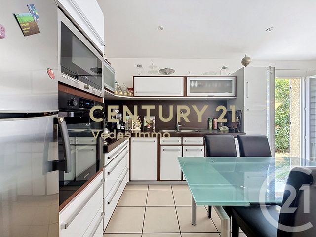 maison à vendre - 6 pièces - 125.8 m2 - GIGEAN - 34 - LANGUEDOC-ROUSSILLON - Century 21 Védas Immo