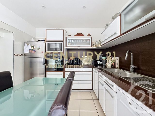 maison à vendre - 6 pièces - 125.8 m2 - GIGEAN - 34 - LANGUEDOC-ROUSSILLON - Century 21 Védas Immo