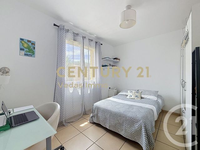 maison à vendre - 6 pièces - 125.8 m2 - GIGEAN - 34 - LANGUEDOC-ROUSSILLON - Century 21 Védas Immo