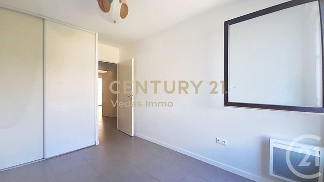 Appartement F3 à vendre - 3 pièces - 62.46 m2 - ST JEAN DE VEDAS - 34 - LANGUEDOC-ROUSSILLON - Century 21 Védas Immo