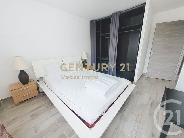 maison à louer - 4 pièces - 85.62 m2 - ST JEAN DE VEDAS - 34 - LANGUEDOC-ROUSSILLON - Century 21 Védas Immo