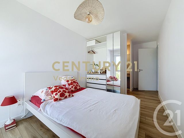 Appartement F4 à vendre - 4 pièces - 80.0 m2 - FABREGUES - 34 - LANGUEDOC-ROUSSILLON - Century 21 Védas Immo