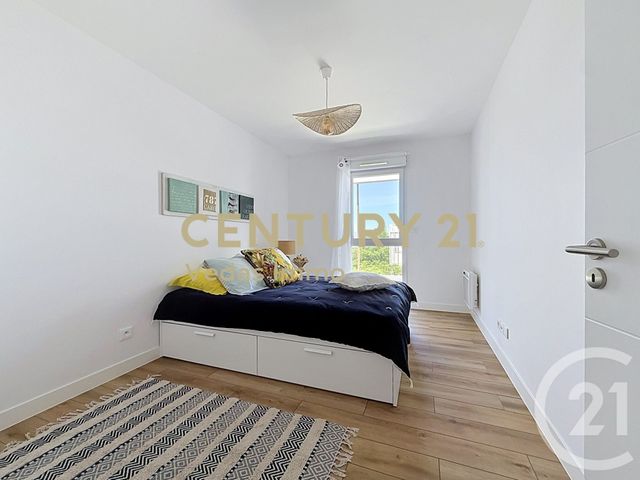Appartement F4 à vendre - 4 pièces - 80.0 m2 - FABREGUES - 34 - LANGUEDOC-ROUSSILLON - Century 21 Védas Immo