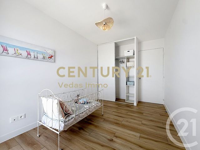 Appartement F4 à vendre - 4 pièces - 80.0 m2 - FABREGUES - 34 - LANGUEDOC-ROUSSILLON - Century 21 Védas Immo