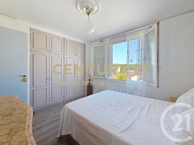 Appartement F3 à vendre - 3 pièces - 74.41 m2 - MONTPELLIER - 34 - LANGUEDOC-ROUSSILLON - Century 21 Védas Immo