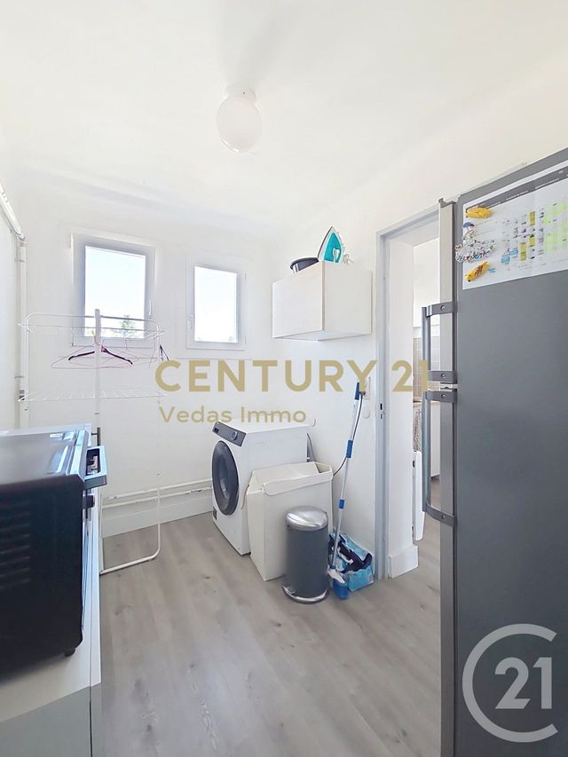 Appartement F3 à vendre - 3 pièces - 74.41 m2 - MONTPELLIER - 34 - LANGUEDOC-ROUSSILLON - Century 21 Védas Immo