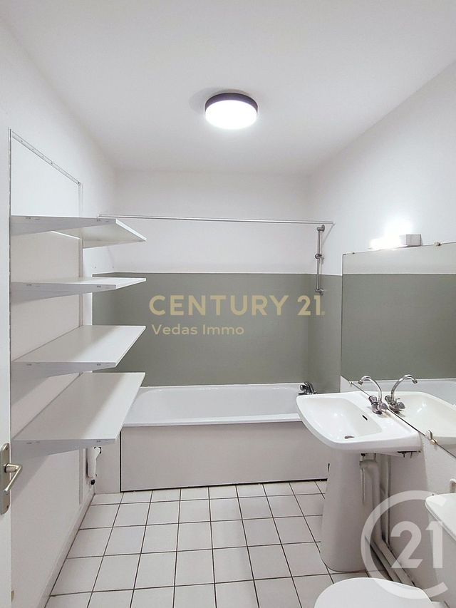 Appartement Studio à louer - 1 pièce - 28.01 m2 - MONTPELLIER - 34 - LANGUEDOC-ROUSSILLON - Century 21 Védas Immo