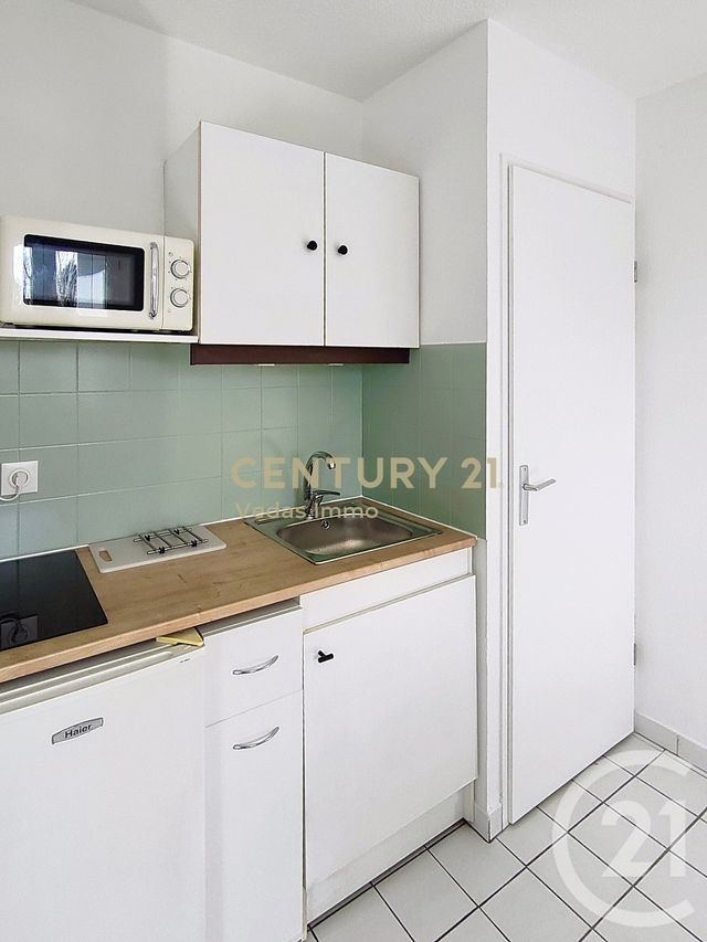 Appartement Studio à louer - 1 pièce - 28.01 m2 - MONTPELLIER - 34 - LANGUEDOC-ROUSSILLON - Century 21 Védas Immo