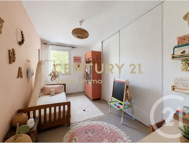Appartement F4 à vendre - 4 pièces - 82.4 m2 - ST JEAN DE VEDAS - 34 - LANGUEDOC-ROUSSILLON - Century 21 Védas Immo