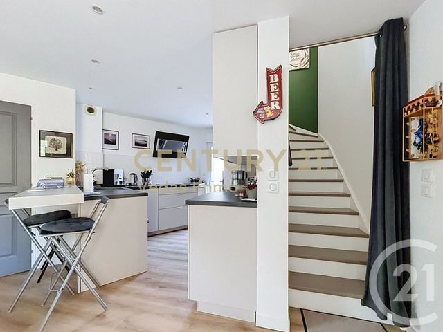maison à vendre - 3 pièces - 74.0 m2 - ST JEAN DE VEDAS - 34 - LANGUEDOC-ROUSSILLON - Century 21 Védas Immo