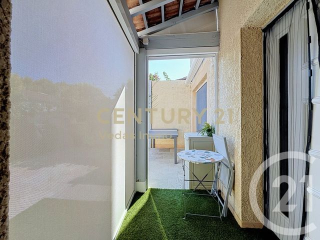 maison à vendre - 3 pièces - 74.0 m2 - ST JEAN DE VEDAS - 34 - LANGUEDOC-ROUSSILLON - Century 21 Védas Immo