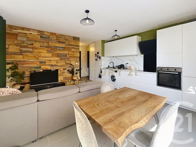 Appartement T2 à louer - 2 pièces - 44.04 m2 - MONTPELLIER - 34 - LANGUEDOC-ROUSSILLON - Century 21 Védas Immo