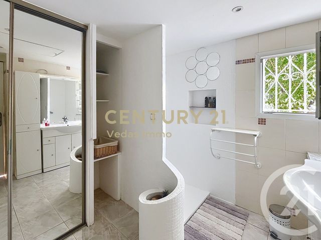 maison à louer - 3 pièces - 86.56 m2 - FABREGUES - 34 - LANGUEDOC-ROUSSILLON - Century 21 Védas Immo