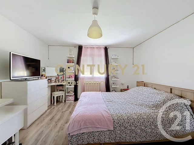 maison à vendre - 4 pièces - 114.1 m2 - GIGEAN - 34 - LANGUEDOC-ROUSSILLON - Century 21 Védas Immo
