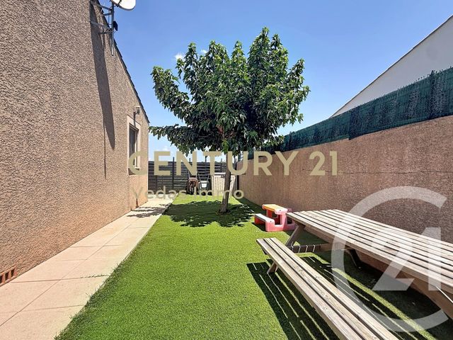 maison à vendre - 4 pièces - 114.1 m2 - GIGEAN - 34 - LANGUEDOC-ROUSSILLON - Century 21 Védas Immo