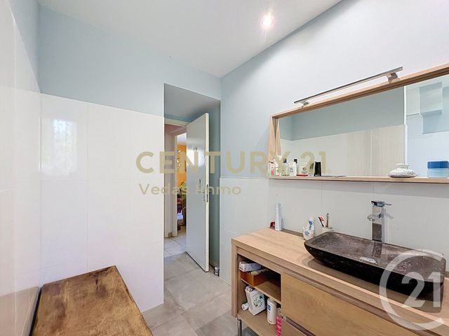 maison à vendre - 8 pièces - 176.0 m2 - LAVERUNE - 34 - LANGUEDOC-ROUSSILLON - Century 21 Védas Immo
