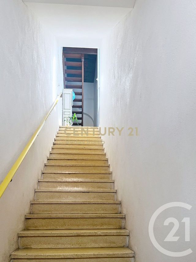 Appartement F4 à louer - 4 pièces - 107.24 m2 - GIGEAN - 34 - LANGUEDOC-ROUSSILLON - Century 21 Védas Immo
