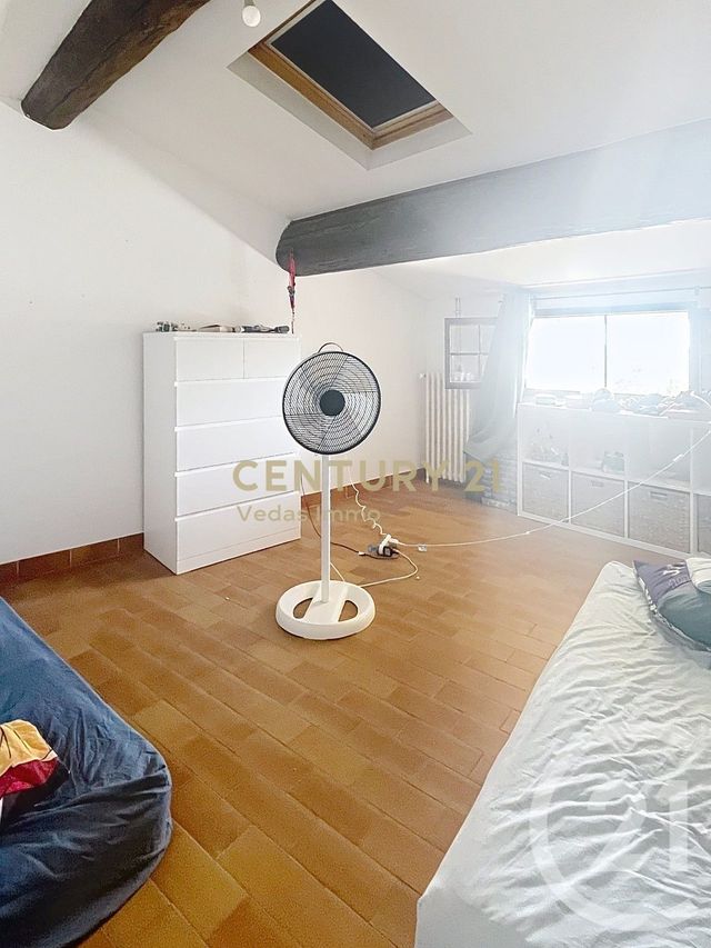 Appartement F4 à louer - 4 pièces - 107.24 m2 - GIGEAN - 34 - LANGUEDOC-ROUSSILLON - Century 21 Védas Immo