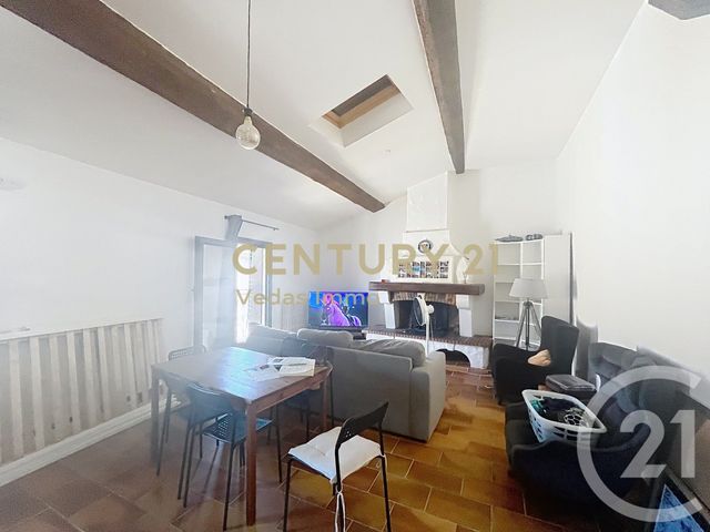 Appartement F4 à louer - 4 pièces - 107.24 m2 - GIGEAN - 34 - LANGUEDOC-ROUSSILLON - Century 21 Védas Immo