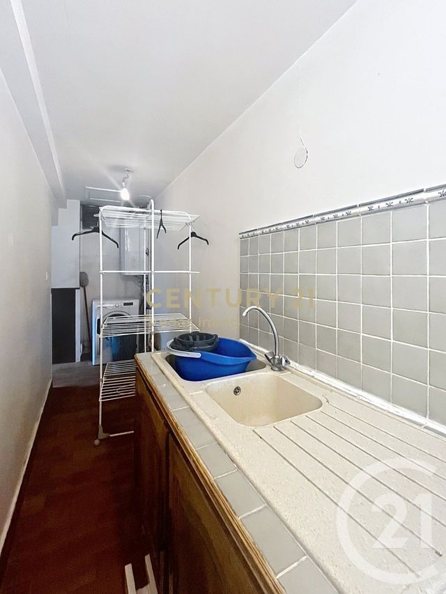 Appartement F4 à louer - 4 pièces - 107.24 m2 - GIGEAN - 34 - LANGUEDOC-ROUSSILLON - Century 21 Védas Immo