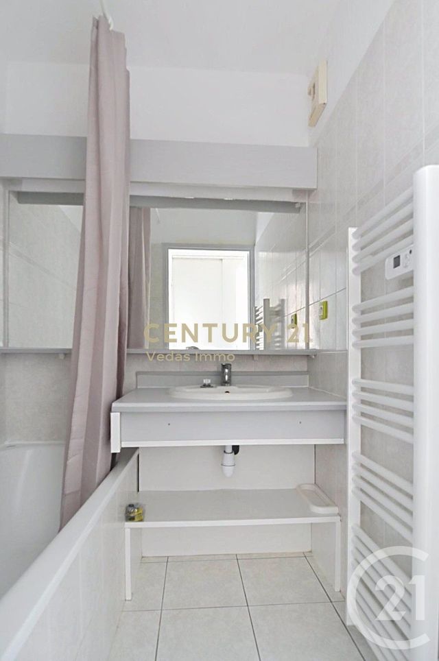 Appartement F2 à louer - 2 pièces - 31.4 m2 - MONTPELLIER - 34 - LANGUEDOC-ROUSSILLON - Century 21 Védas Immo