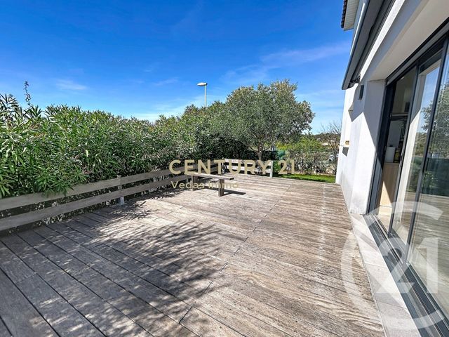 maison à vendre - 4 pièces - 96.3 m2 - ST JEAN DE VEDAS - 34 - LANGUEDOC-ROUSSILLON - Century 21 Védas Immo
