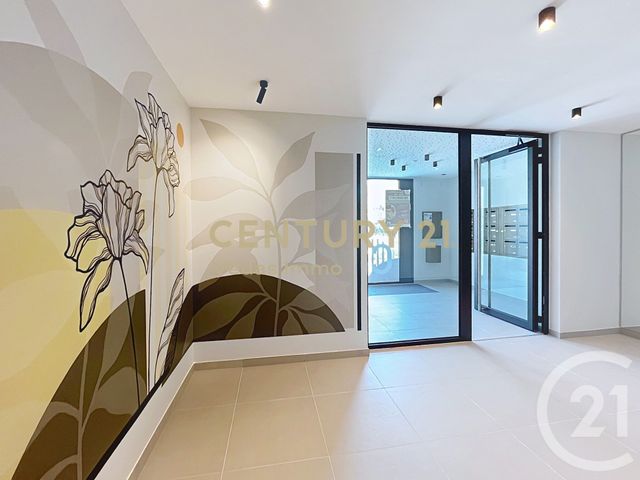 Appartement F4 à louer - 4 pièces - 86.76 m2 - ST JEAN DE VEDAS - 34 - LANGUEDOC-ROUSSILLON - Century 21 Védas Immo