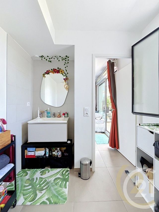 Appartement T1 à vendre - 1 pièce - 24.0 m2 - MONTPELLIER - 34 - LANGUEDOC-ROUSSILLON - Century 21 Védas Immo