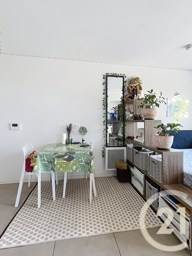 Appartement T1 à vendre - 1 pièce - 24.0 m2 - MONTPELLIER - 34 - LANGUEDOC-ROUSSILLON - Century 21 Védas Immo
