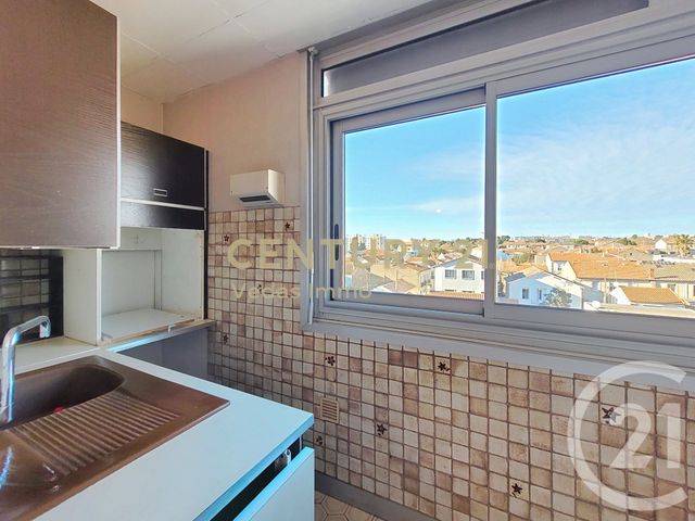 Appartement F3 à louer - 3 pièces - 73.37 m2 - MONTPELLIER - 34 - LANGUEDOC-ROUSSILLON - Century 21 Védas Immo
