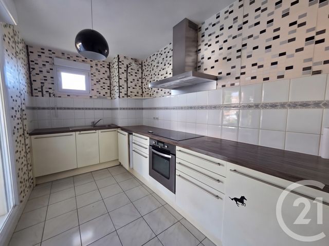 Appartement T2 à vendre - 2 pièces - 51.93 m2 - ST JEAN DE VEDAS - 34 - LANGUEDOC-ROUSSILLON - Century 21 Védas Immo