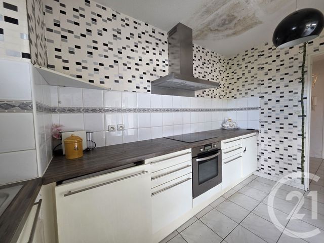 Appartement T2 à vendre - 2 pièces - 51.93 m2 - ST JEAN DE VEDAS - 34 - LANGUEDOC-ROUSSILLON - Century 21 Védas Immo