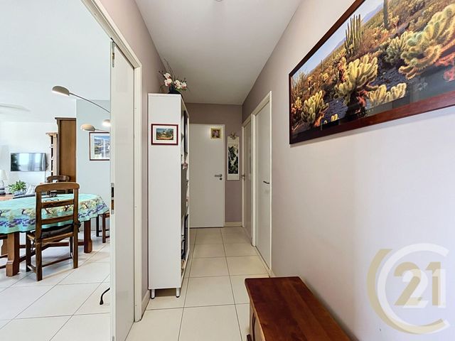 Appartement T4 à vendre - 4 pièces - 85.86 m2 - ST JEAN DE VEDAS - 34 - LANGUEDOC-ROUSSILLON - Century 21 Védas Immo