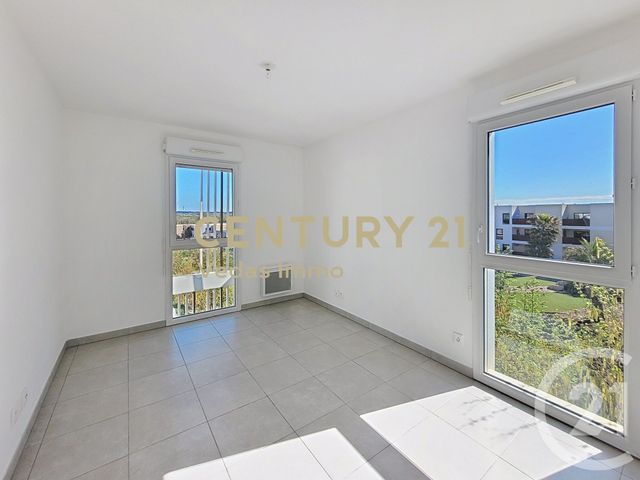 Appartement F4 à vendre - 4 pièces - 80.77 m2 - FABREGUES - 34 - LANGUEDOC-ROUSSILLON - Century 21 Védas Immo