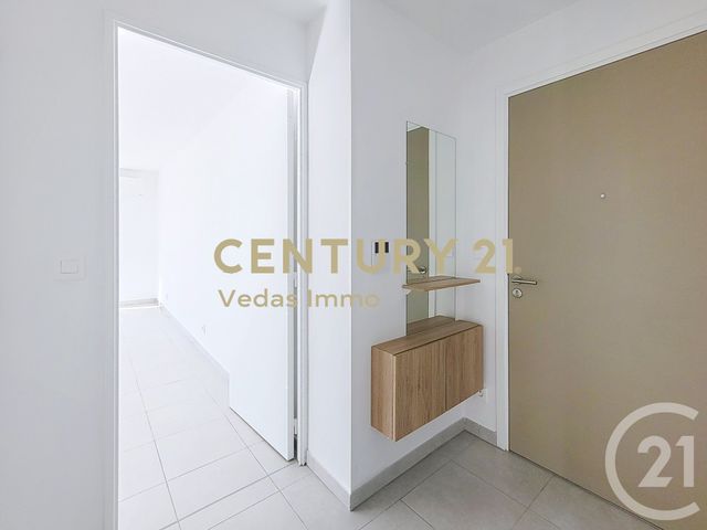Appartement F4 à vendre - 4 pièces - 80.77 m2 - FABREGUES - 34 - LANGUEDOC-ROUSSILLON - Century 21 Védas Immo