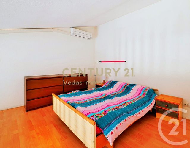 Appartement Duplex à louer - 2 pièces - 34.13 m2 - MONTPELLIER - 34 - LANGUEDOC-ROUSSILLON - Century 21 Védas Immo