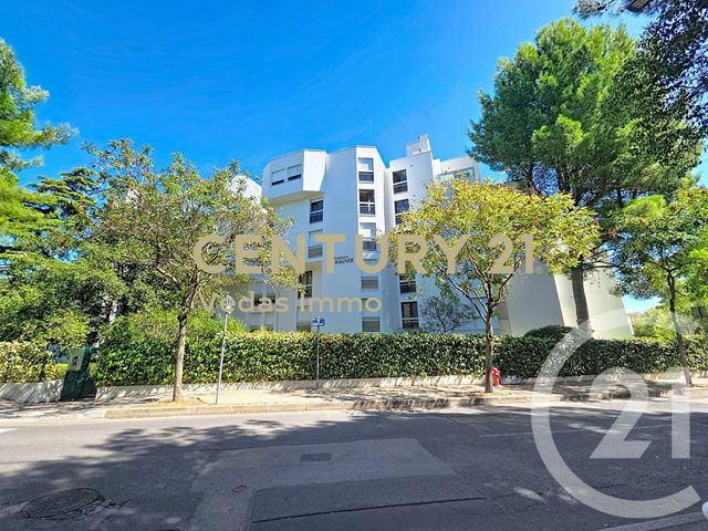 Appartement F4 à vendre - 5 pièces - 87.66 m2 - MONTPELLIER - 34 - LANGUEDOC-ROUSSILLON - Century 21 Védas Immo