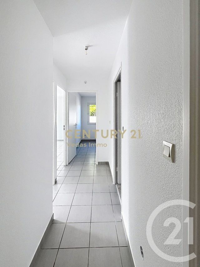 maison à louer - 4 pièces - 83.3 m2 - COURNONSEC - 34 - LANGUEDOC-ROUSSILLON - Century 21 Védas Immo