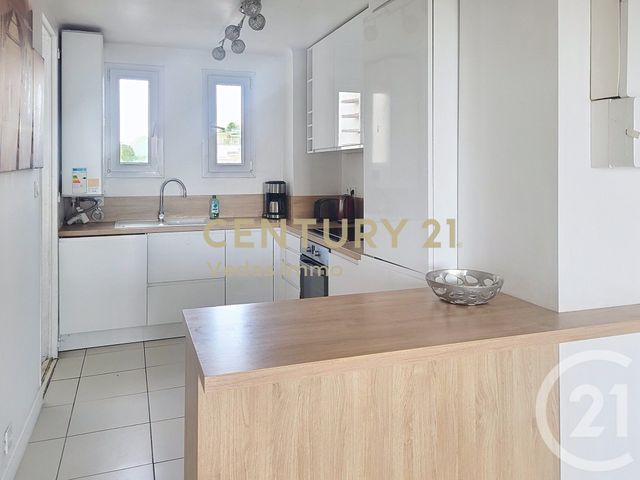 Appartement F4 à louer - 4 pièces - 78.22 m2 - MONTPELLIER - 34 - LANGUEDOC-ROUSSILLON - Century 21 Védas Immo