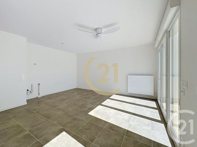 Appartement T3 à vendre - 3 pièces - 62.0 m2 - MONTPELLIER - 34 - LANGUEDOC-ROUSSILLON - Century 21 Védas Immo