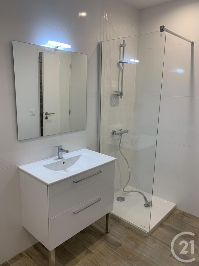 maison à louer - 4 pièces - 77.67 m2 - PIGNAN - 34 - LANGUEDOC-ROUSSILLON - Century 21 Védas Immo